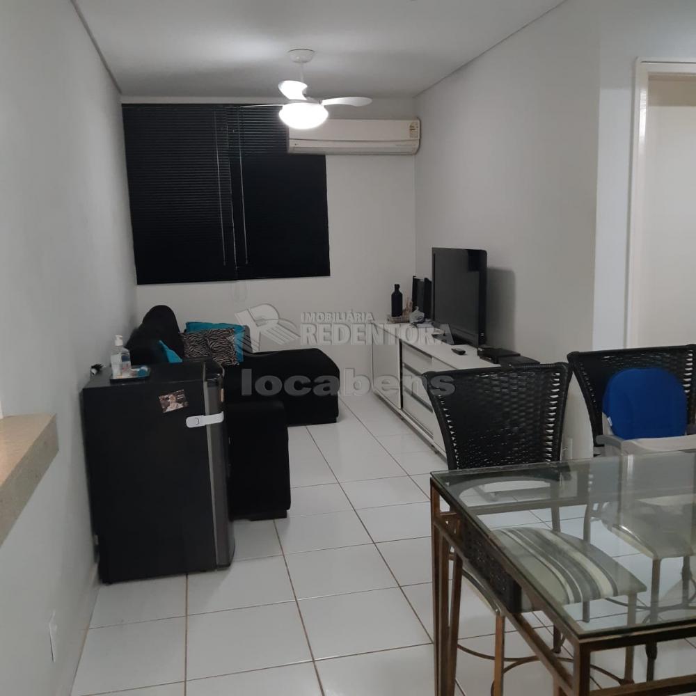 Comprar Apartamento / Padrão em São José do Rio Preto R$ 240.000,00 - Foto 5