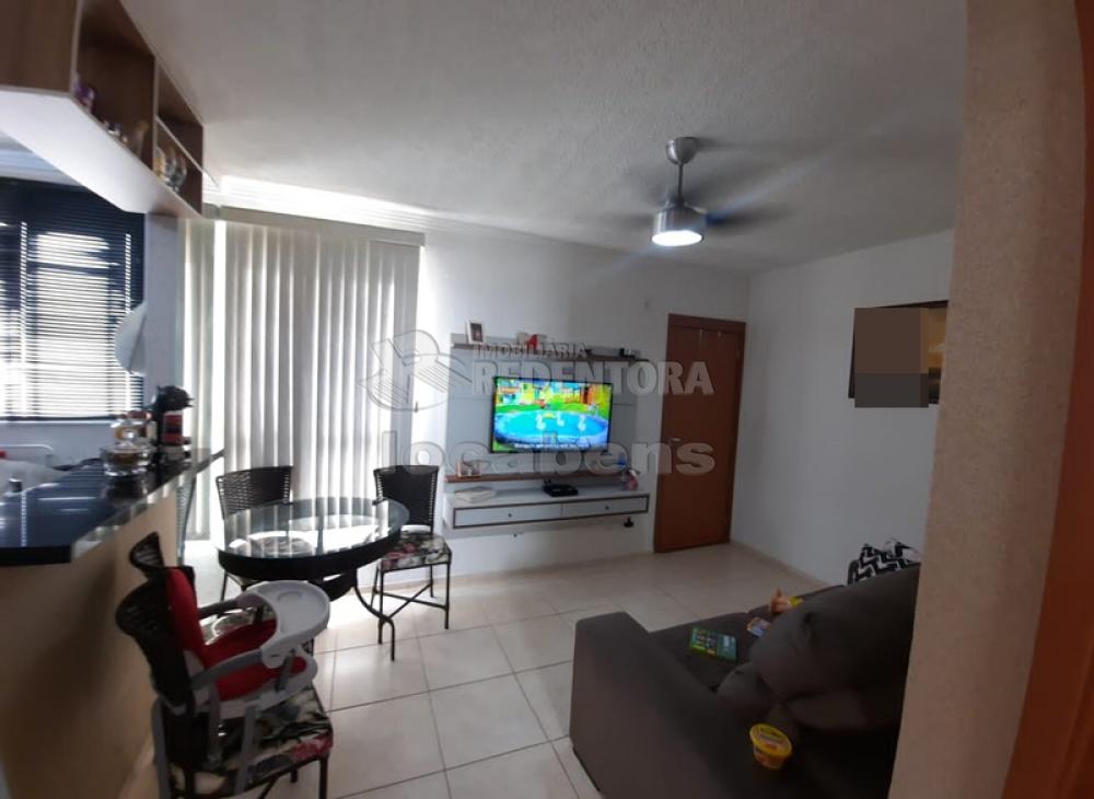 Comprar Apartamento / Padrão em São José do Rio Preto apenas R$ 180.000,00 - Foto 1