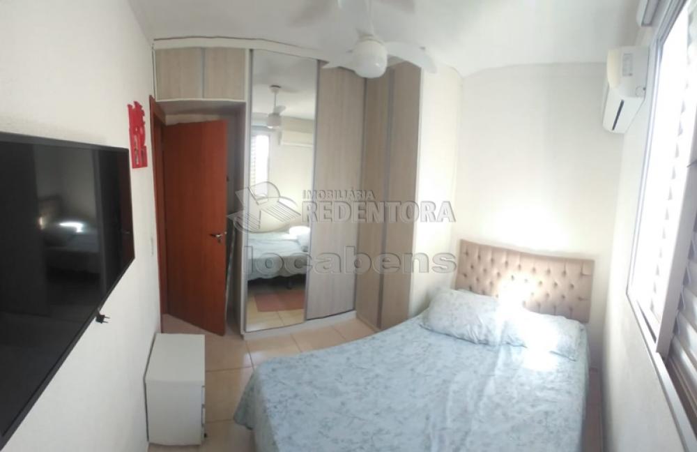 Comprar Apartamento / Padrão em São José do Rio Preto R$ 180.000,00 - Foto 3