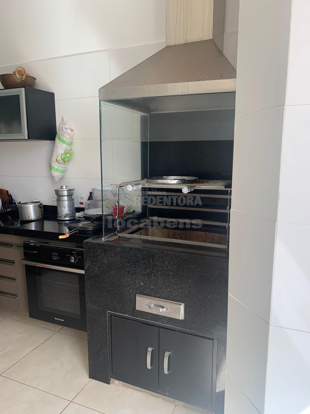 Comprar Casa / Padrão em São José do Rio Preto R$ 1.300.000,00 - Foto 4