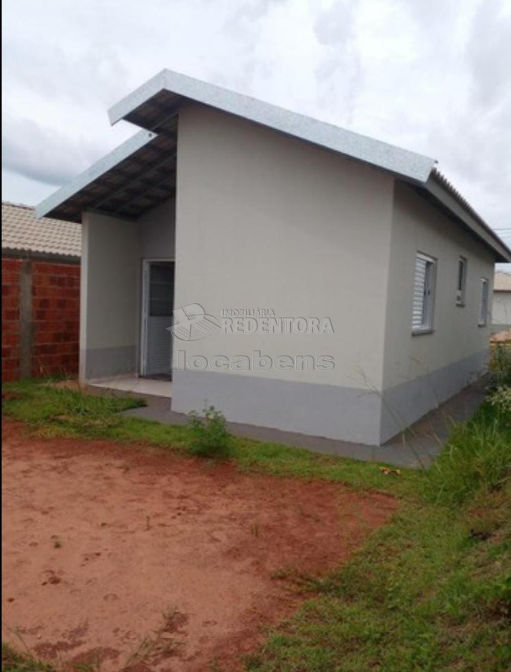 Alugar Casa / Padrão em São José do Rio Preto R$ 750,00 - Foto 1