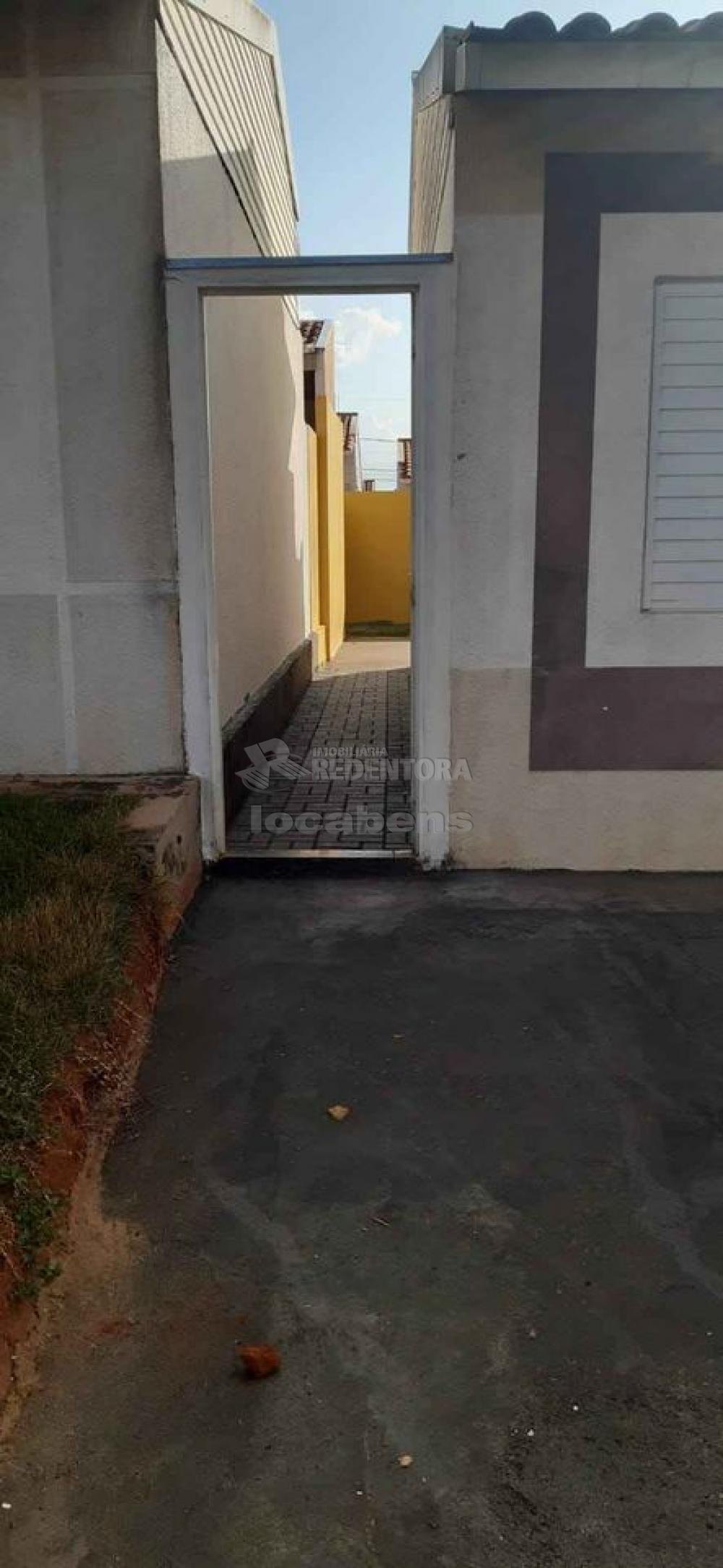 Alugar Casa / Condomínio em São José do Rio Preto apenas R$ 1.100,00 - Foto 2