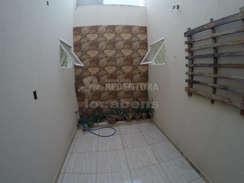 Comprar Casa / Padrão em São José do Rio Preto R$ 330.000,00 - Foto 8