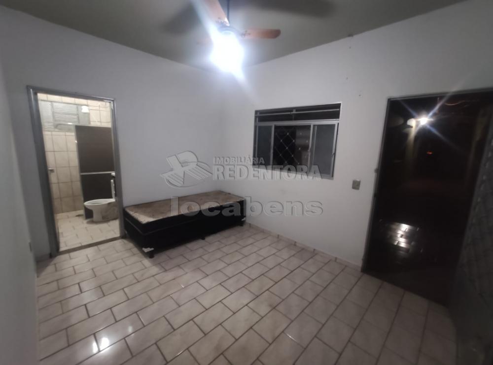 Comprar Casa / Padrão em São José do Rio Preto R$ 380.000,00 - Foto 6