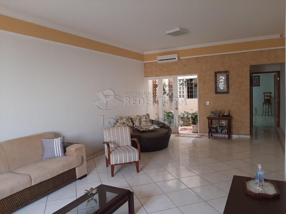 Comprar Casa / Padrão em São José do Rio Preto R$ 680.000,00 - Foto 1