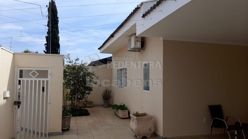 Comprar Casa / Padrão em São José do Rio Preto R$ 680.000,00 - Foto 5