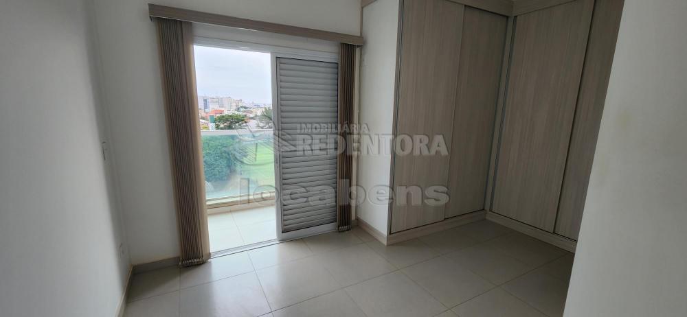 Alugar Apartamento / Padrão em São José do Rio Preto R$ 2.700,00 - Foto 6