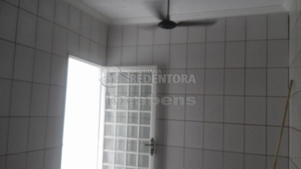 Comprar Casa / Padrão em São José do Rio Preto R$ 250.000,00 - Foto 8