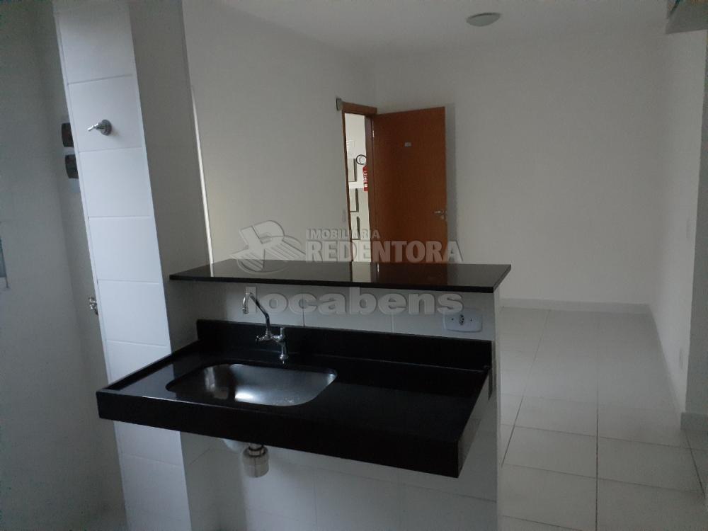 Comprar Apartamento / Padrão em São José do Rio Preto apenas R$ 230.000,00 - Foto 3