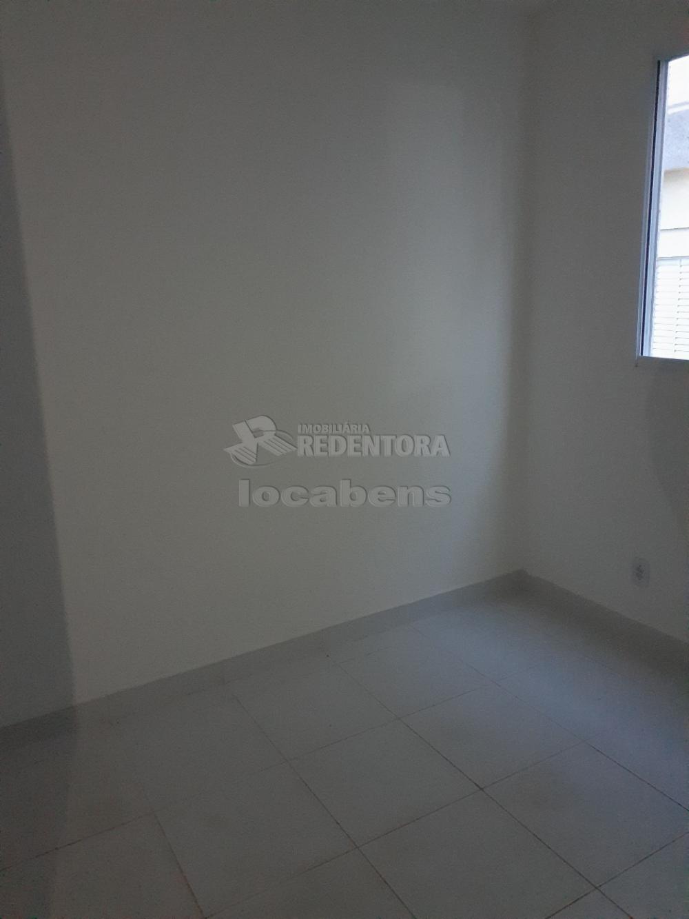 Comprar Apartamento / Padrão em São José do Rio Preto apenas R$ 230.000,00 - Foto 5