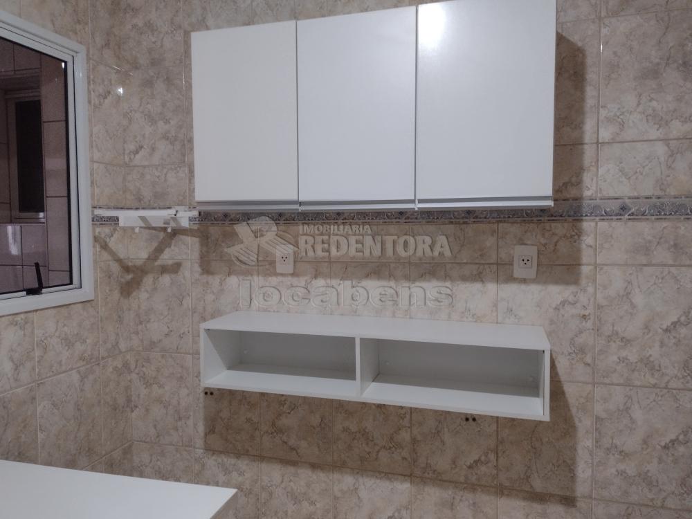 Alugar Apartamento / Padrão em São José do Rio Preto R$ 1.500,00 - Foto 6