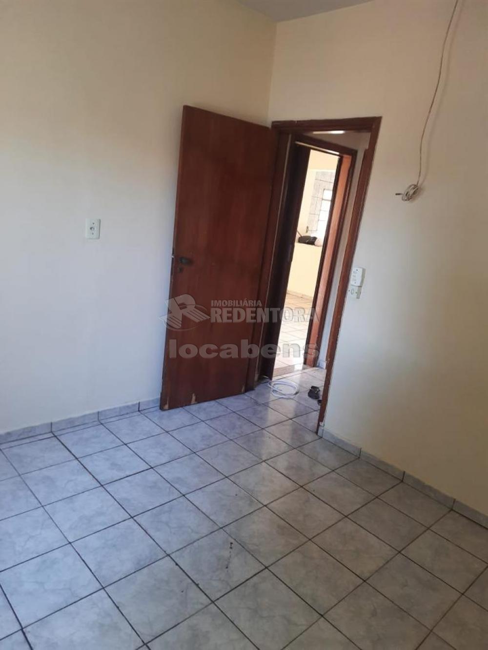 Comprar Casa / Padrão em São José do Rio Preto R$ 280.000,00 - Foto 3