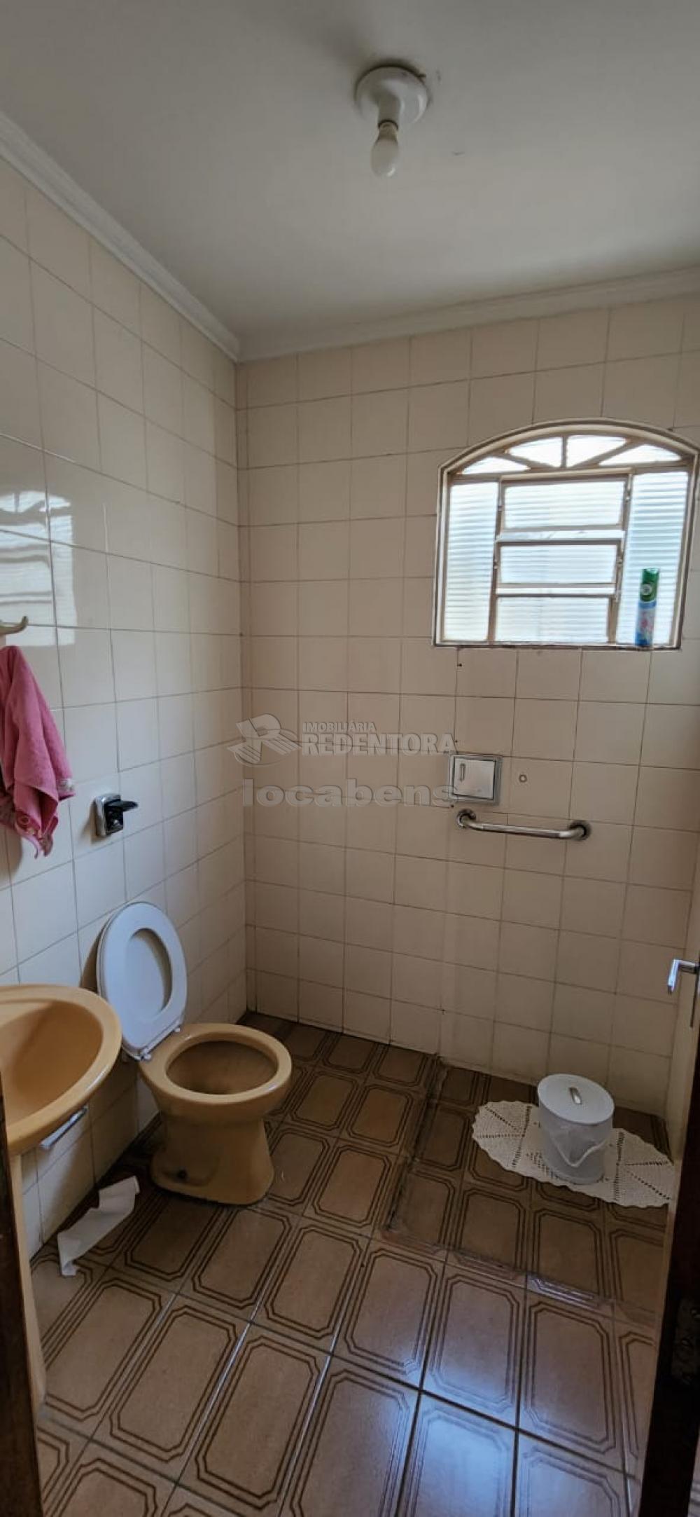 Comprar Casa / Padrão em São José do Rio Preto R$ 270.000,00 - Foto 5