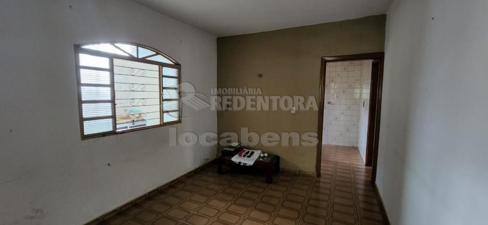 Comprar Casa / Padrão em São José do Rio Preto R$ 270.000,00 - Foto 3