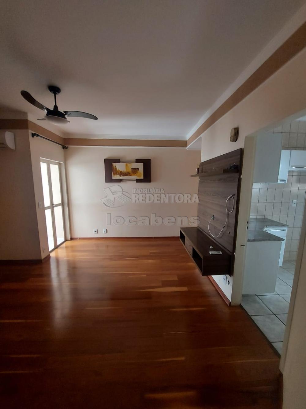 Alugar Apartamento / Padrão em São José do Rio Preto apenas R$ 1.100,00 - Foto 1