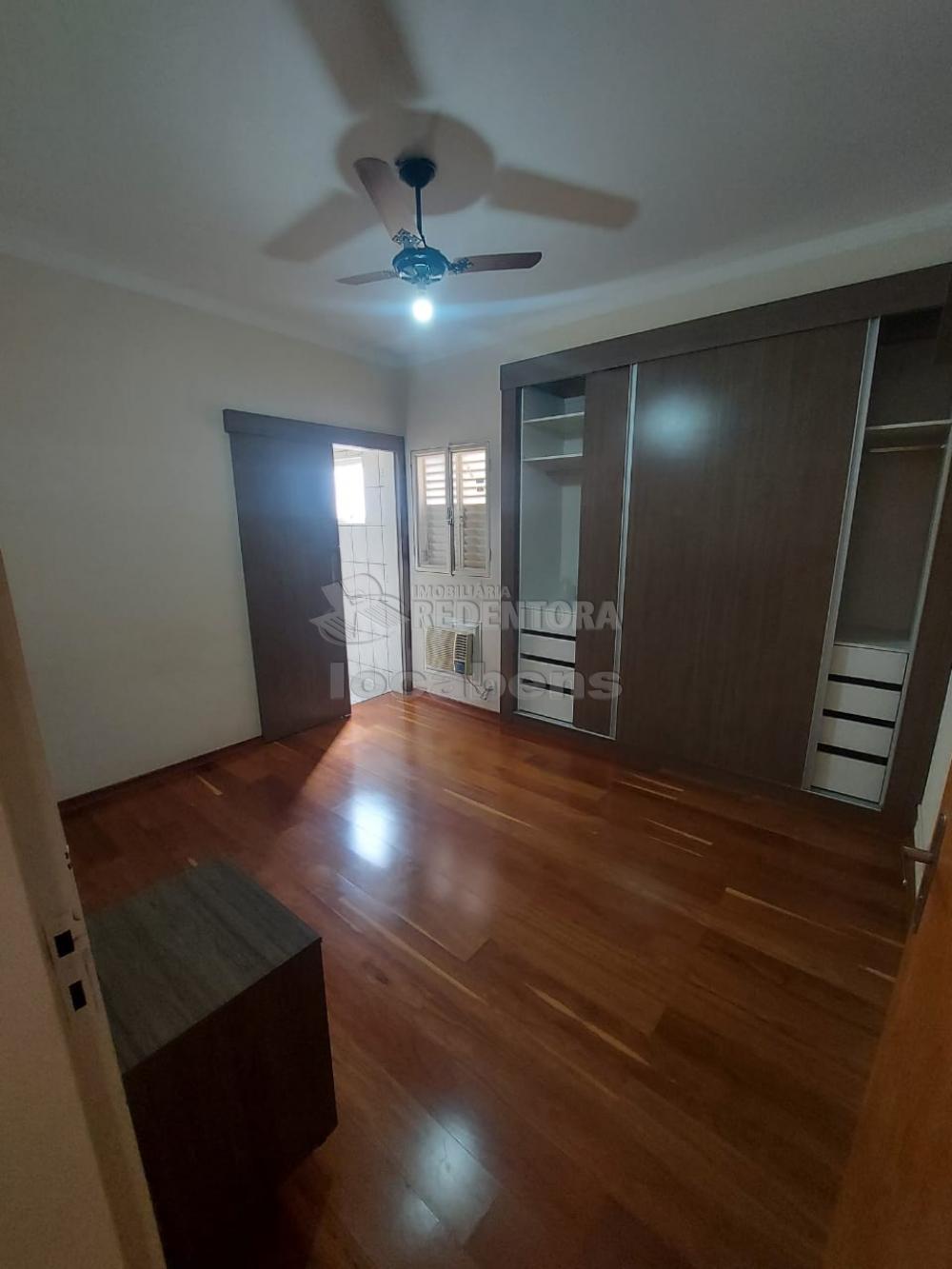 Alugar Apartamento / Padrão em São José do Rio Preto R$ 1.100,00 - Foto 6