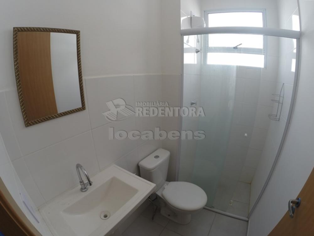 Alugar Apartamento / Padrão em São José do Rio Preto R$ 1.050,00 - Foto 10