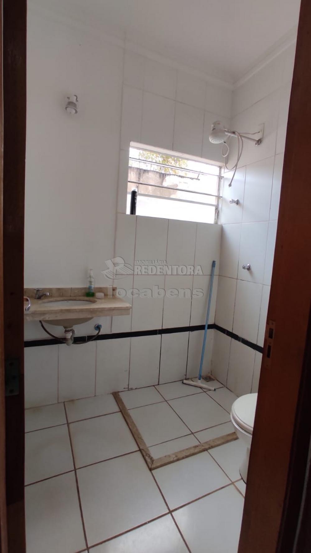 Comprar Casa / Padrão em São José do Rio Preto R$ 270.000,00 - Foto 14