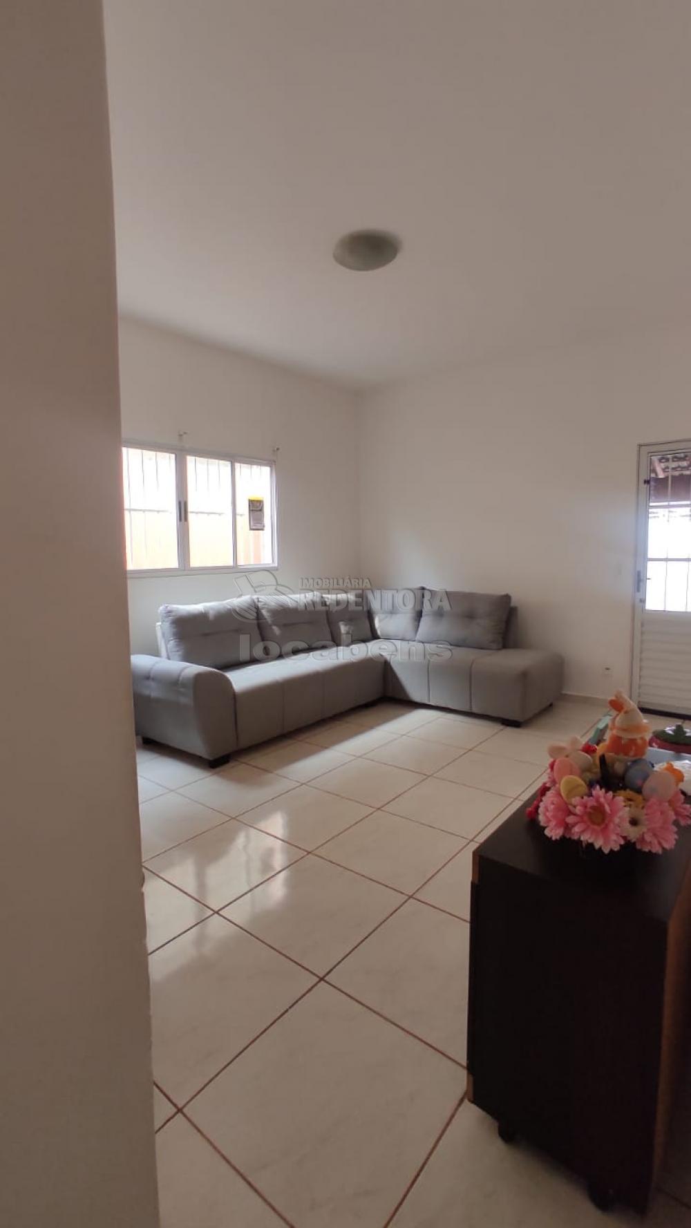 Comprar Casa / Padrão em São José do Rio Preto R$ 270.000,00 - Foto 4