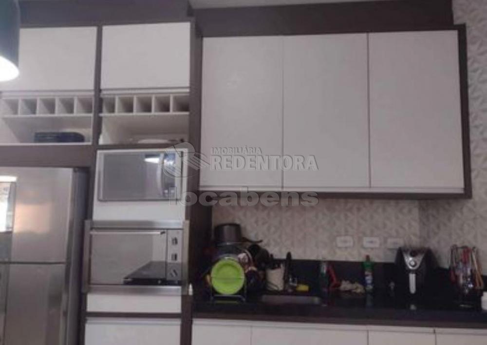Comprar Casa / Padrão em São José do Rio Preto R$ 325.000,00 - Foto 3