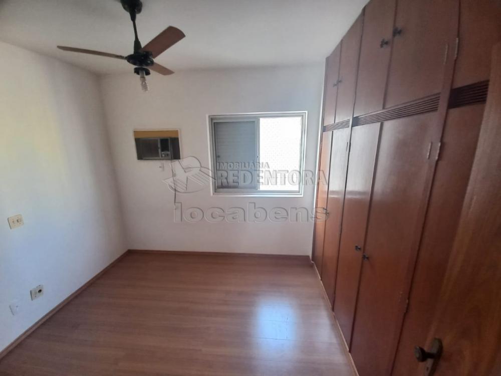 Alugar Apartamento / Padrão em São José do Rio Preto R$ 1.800,00 - Foto 9