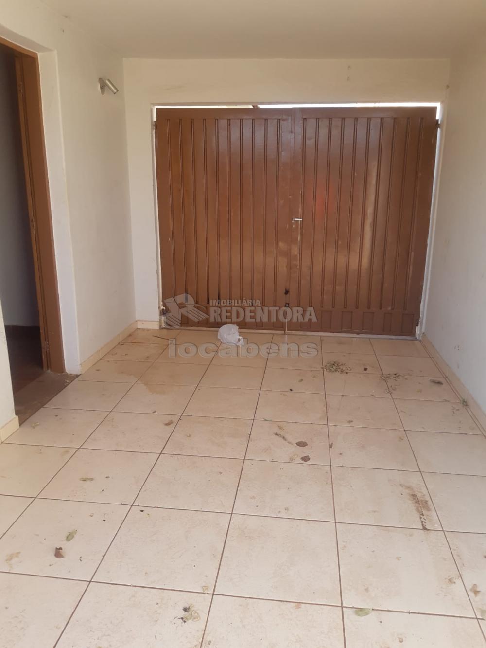 Comprar Casa / Padrão em São José do Rio Preto R$ 310.000,00 - Foto 2