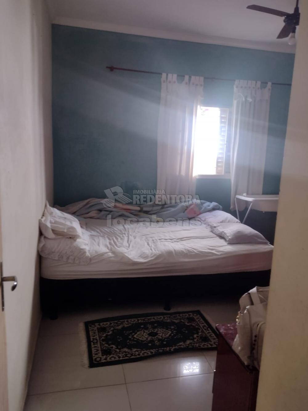 Comprar Casa / Padrão em São José do Rio Preto R$ 305.000,00 - Foto 4