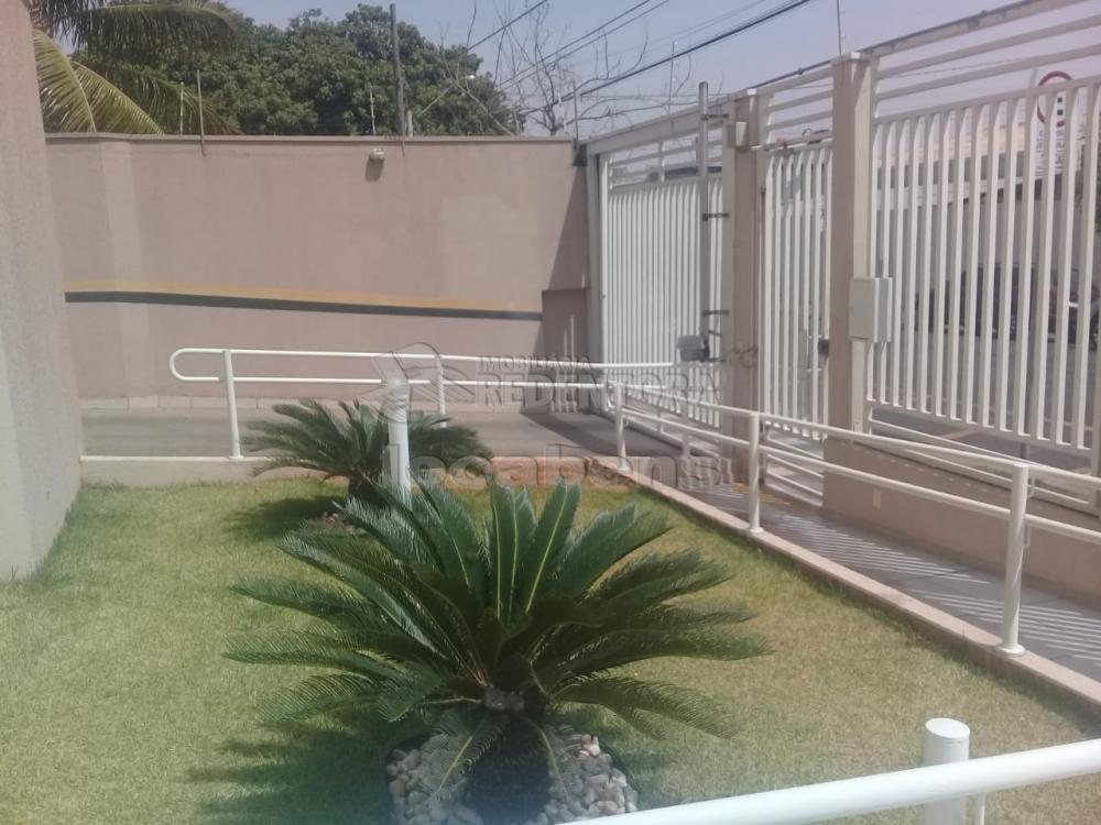 Comprar Apartamento / Padrão em São José do Rio Preto apenas R$ 315.000,00 - Foto 2