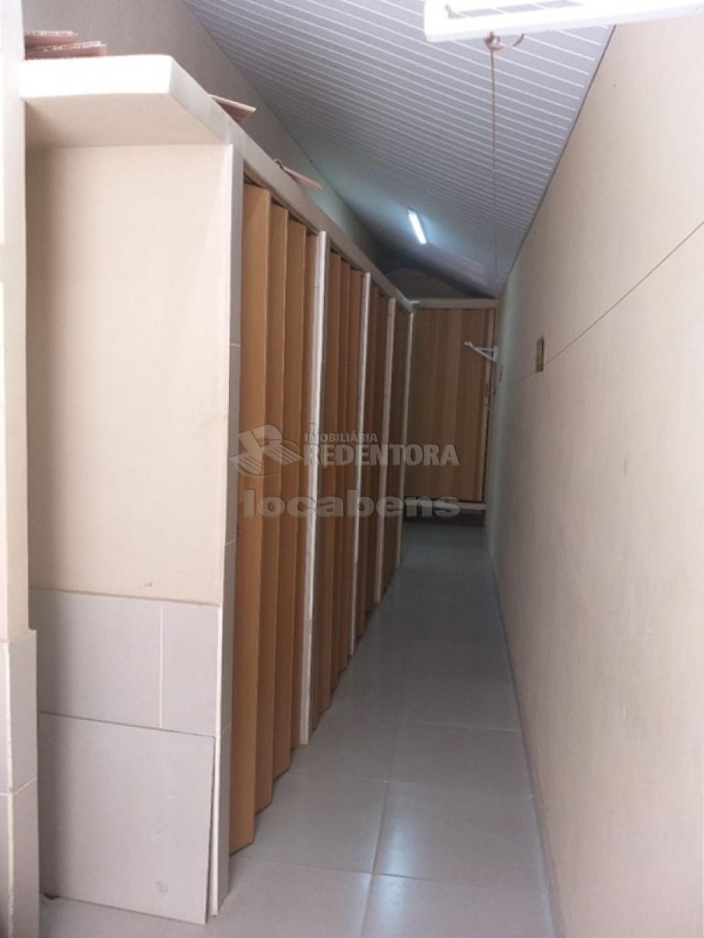 Comprar Casa / Padrão em São José do Rio Preto R$ 380.000,00 - Foto 3