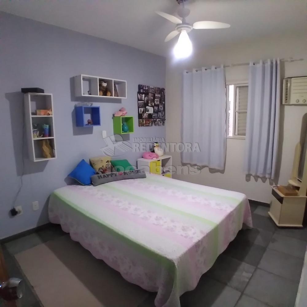 Comprar Apartamento / Padrão em São José do Rio Preto R$ 300.000,00 - Foto 5