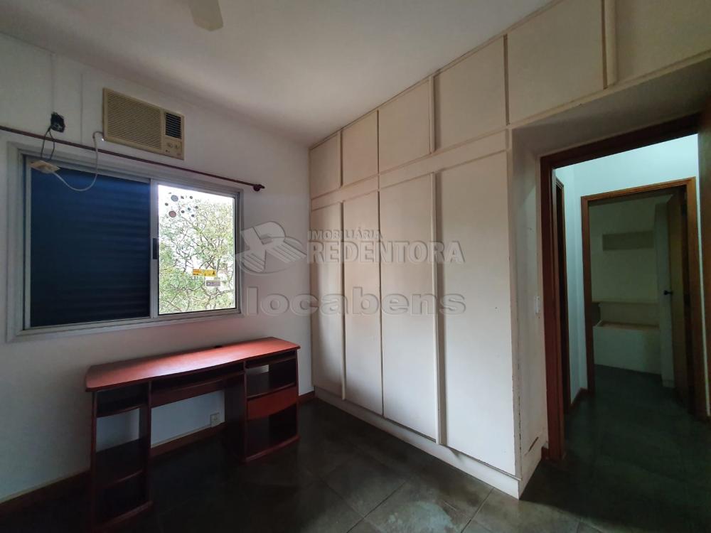 Alugar Apartamento / Padrão em São José do Rio Preto R$ 1.700,00 - Foto 16