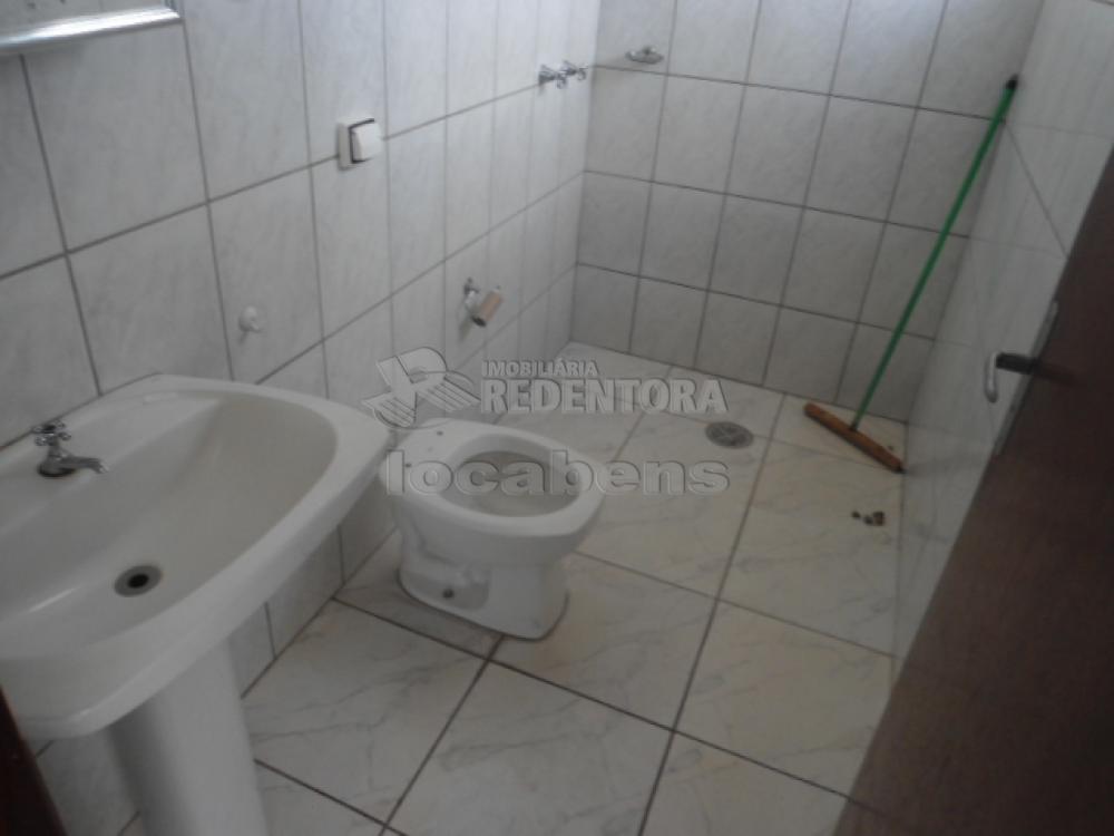 Alugar Casa / Padrão em São José do Rio Preto R$ 1.398,00 - Foto 20