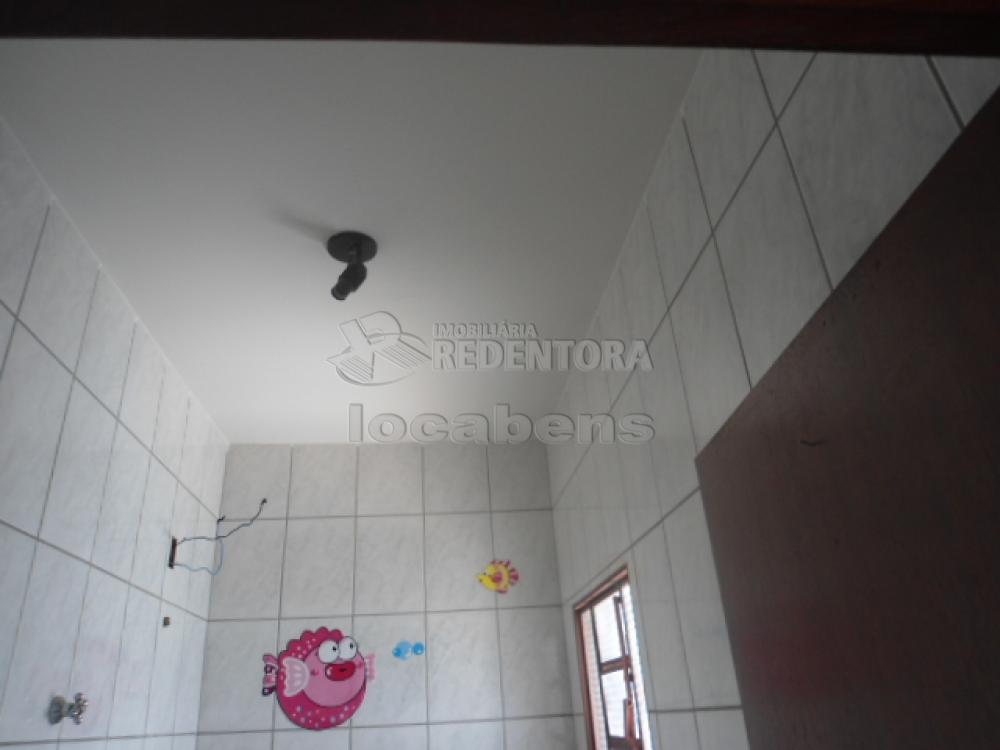 Alugar Casa / Padrão em São José do Rio Preto R$ 1.398,00 - Foto 21