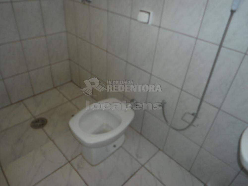 Alugar Casa / Padrão em São José do Rio Preto R$ 1.398,00 - Foto 25
