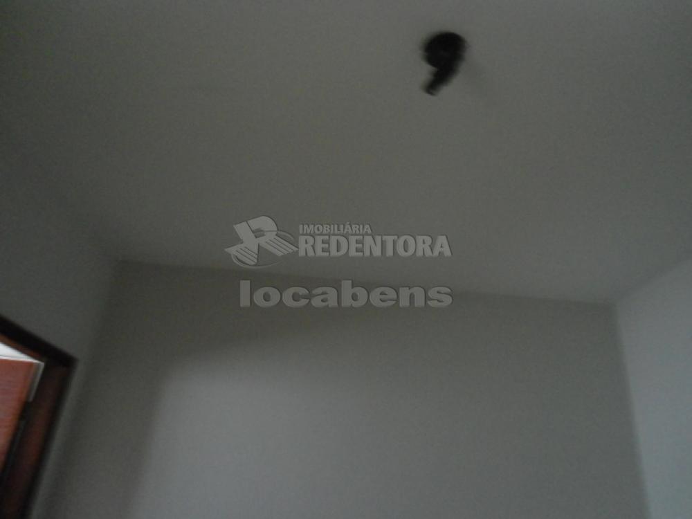 Alugar Casa / Padrão em São José do Rio Preto R$ 1.398,00 - Foto 26