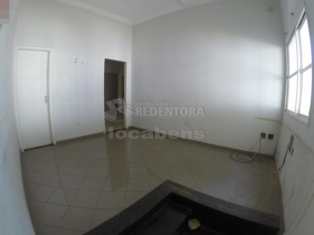 Comprar Comercial / Casa Comercial em São José do Rio Preto R$ 750.000,00 - Foto 4