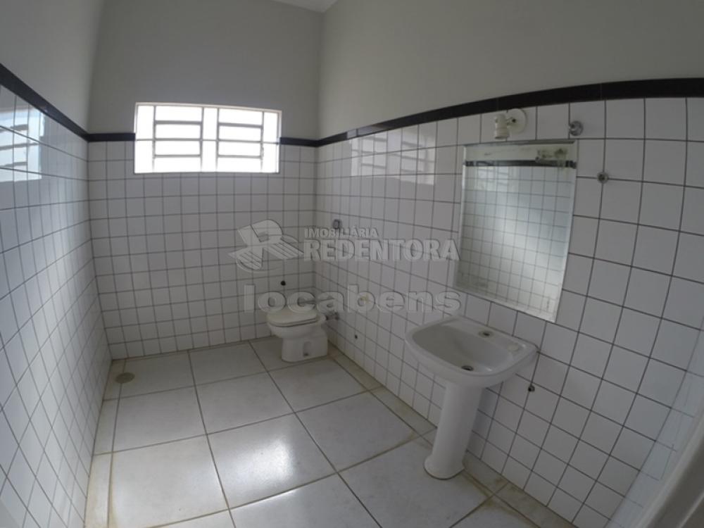 Comprar Comercial / Casa Comercial em São José do Rio Preto R$ 750.000,00 - Foto 15