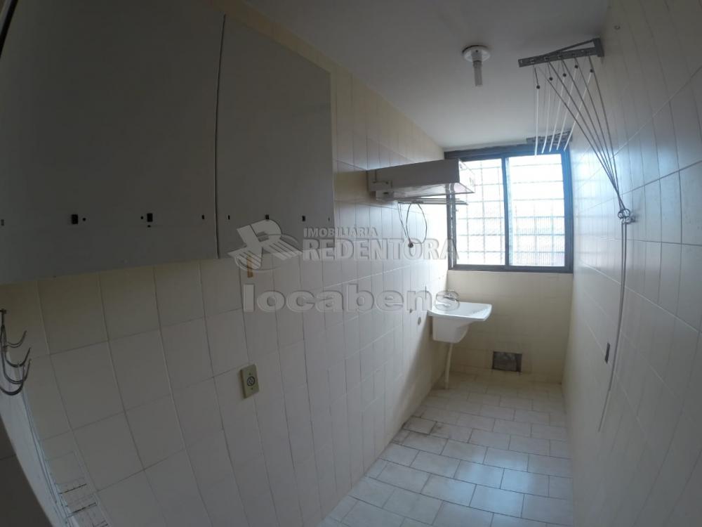 Alugar Apartamento / Padrão em São José do Rio Preto R$ 830,00 - Foto 11