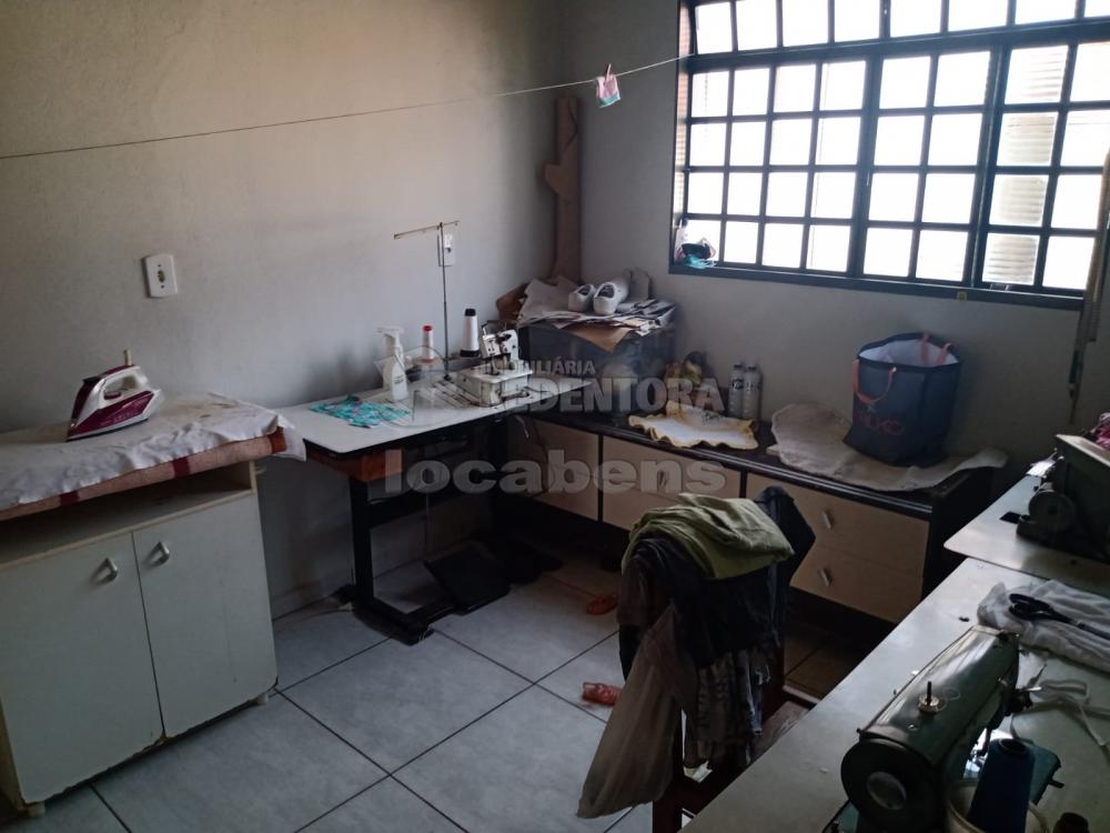 Comprar Casa / Padrão em São José do Rio Preto R$ 450.000,00 - Foto 18