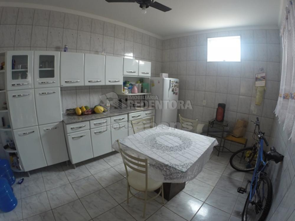 Alugar Casa / Condomínio em São José do Rio Preto R$ 900,00 - Foto 6