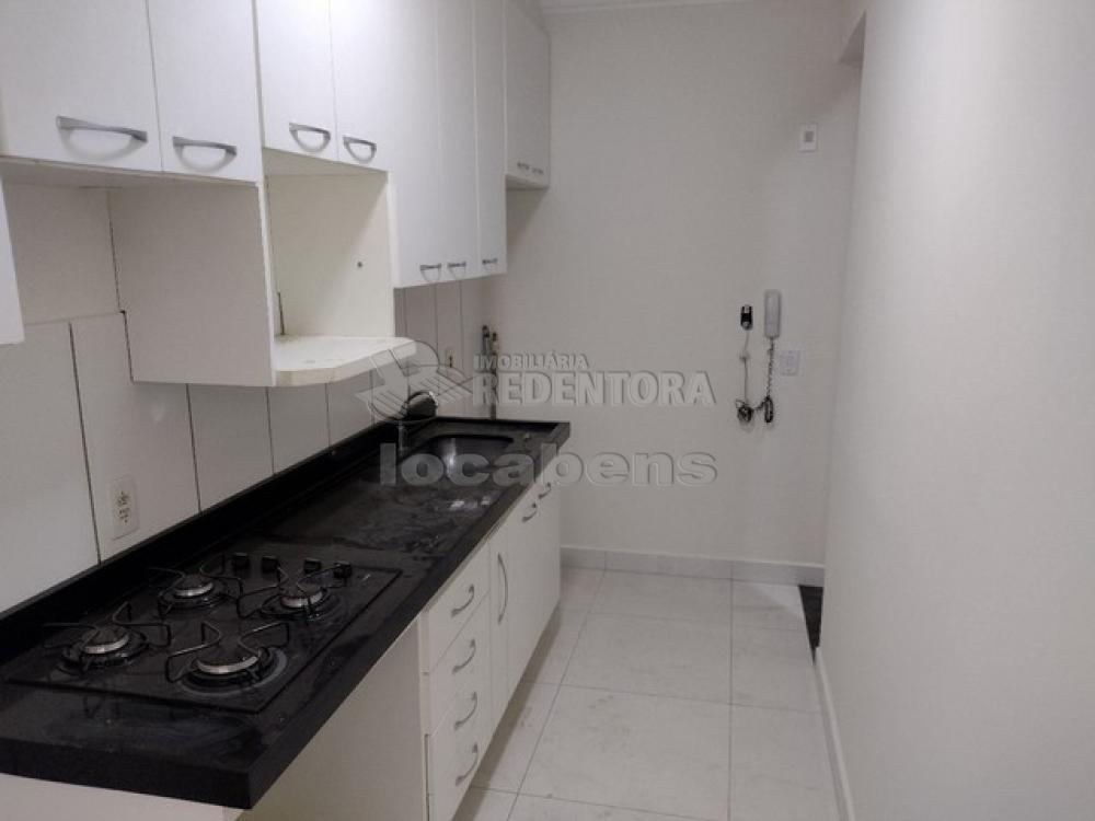 Comprar Apartamento / Padrão em São José do Rio Preto apenas R$ 300.000,00 - Foto 15