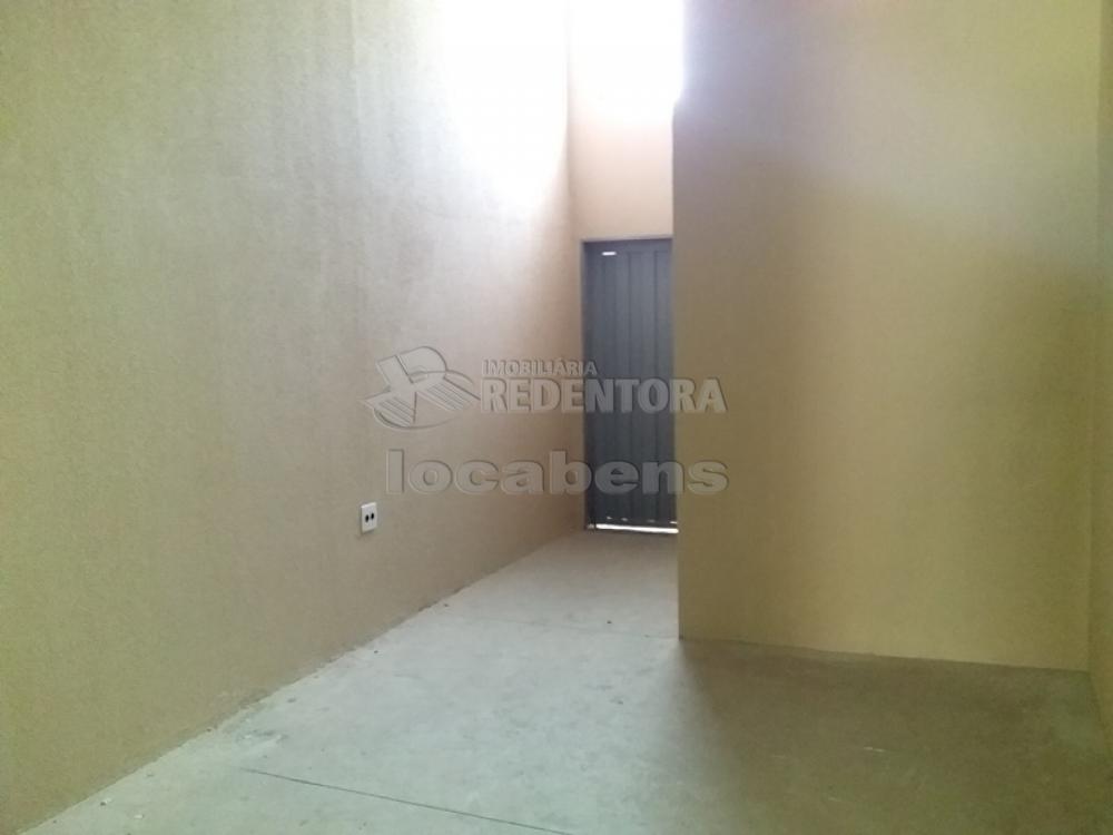 Alugar Comercial / Salão em São José do Rio Preto R$ 1.600,00 - Foto 3