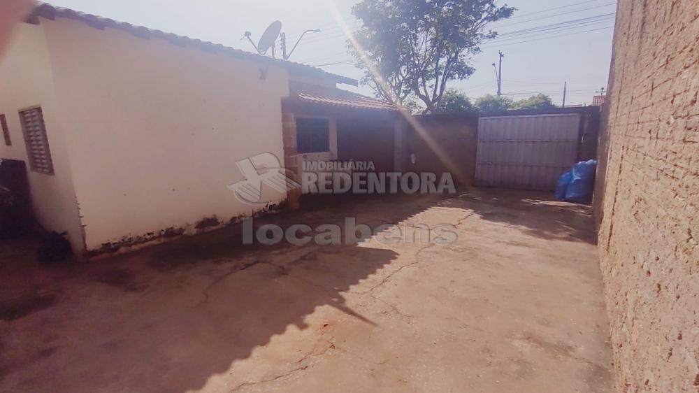 Comprar Casa / Padrão em São José do Rio Preto R$ 230.000,00 - Foto 1