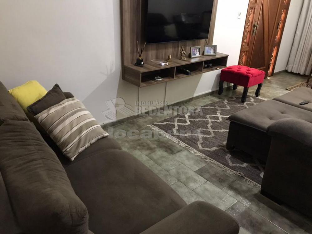 Comprar Casa / Padrão em São José do Rio Preto R$ 470.000,00 - Foto 2