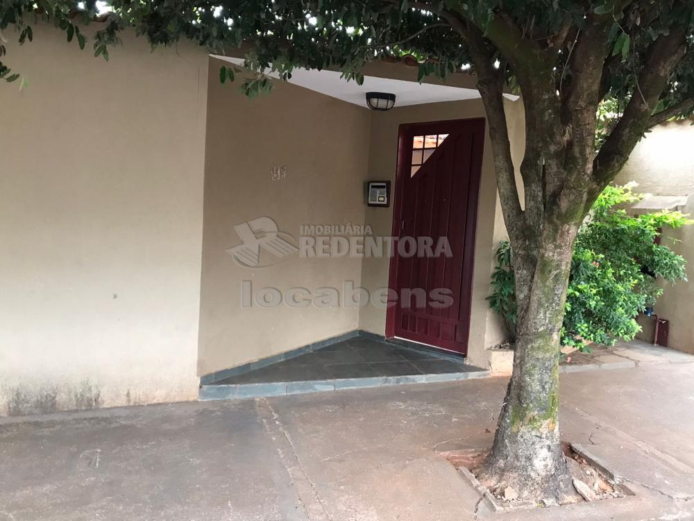 Comprar Casa / Padrão em São José do Rio Preto R$ 470.000,00 - Foto 17