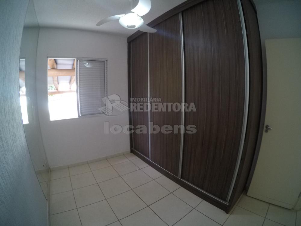 Alugar Casa / Condomínio em São José do Rio Preto R$ 1.300,00 - Foto 12
