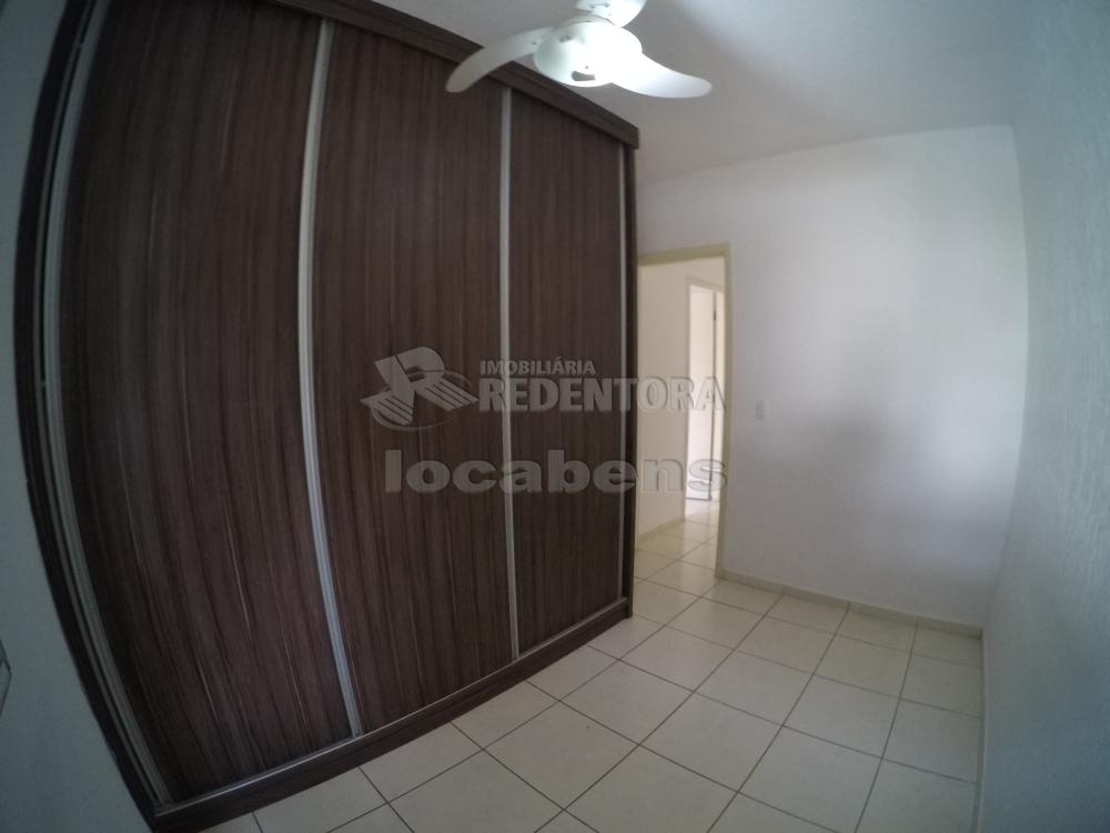 Alugar Casa / Condomínio em São José do Rio Preto R$ 1.300,00 - Foto 13