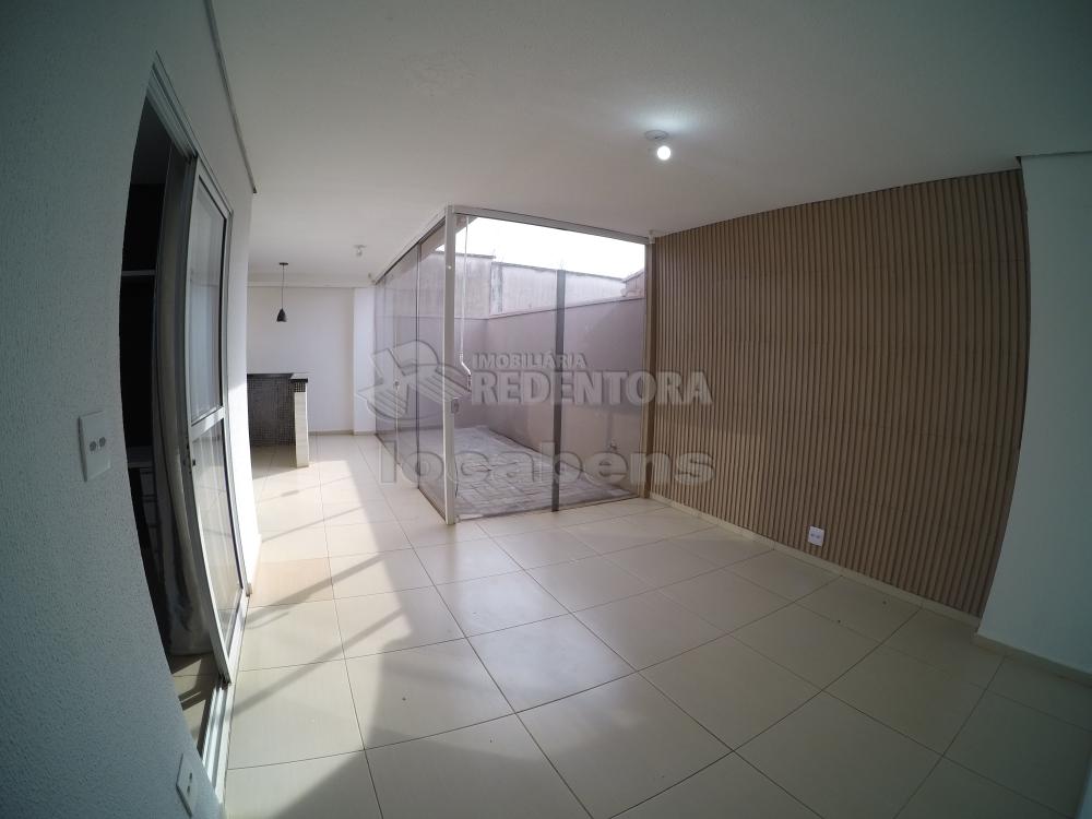 Alugar Casa / Condomínio em São José do Rio Preto R$ 1.300,00 - Foto 14