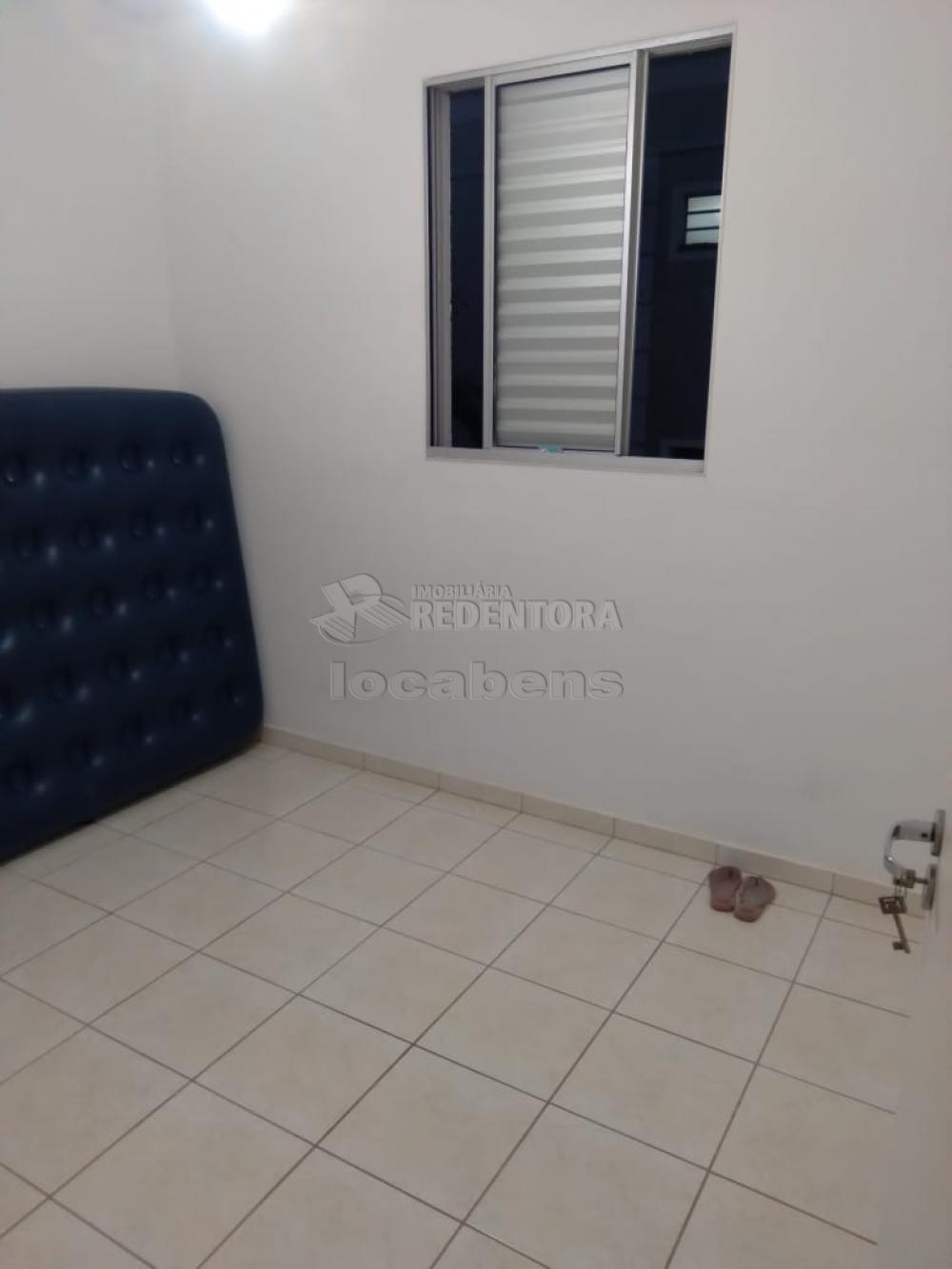 Comprar Apartamento / Padrão em São José do Rio Preto apenas R$ 210.000,00 - Foto 4