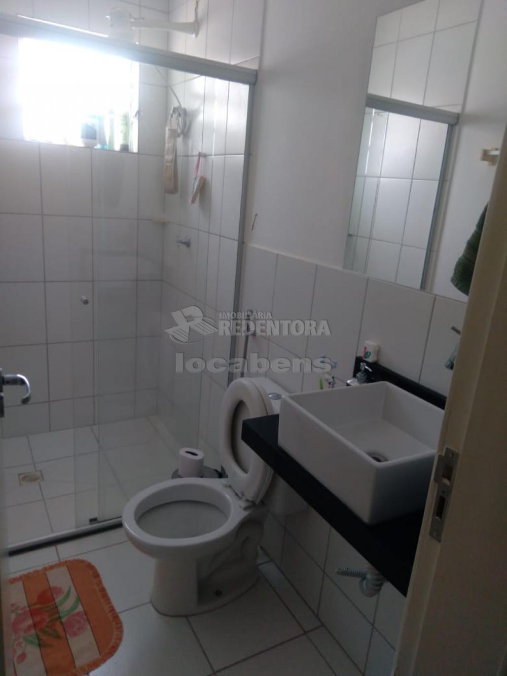 Comprar Apartamento / Padrão em São José do Rio Preto R$ 210.000,00 - Foto 5